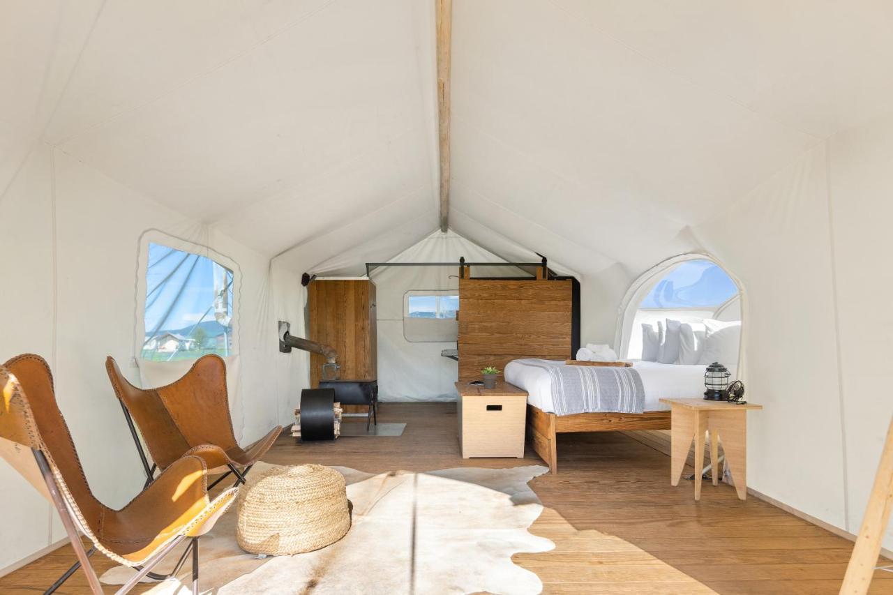 Under Canvas West Yellowstone Zewnętrze zdjęcie